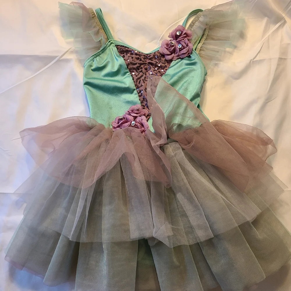 Weissman dance lilac are